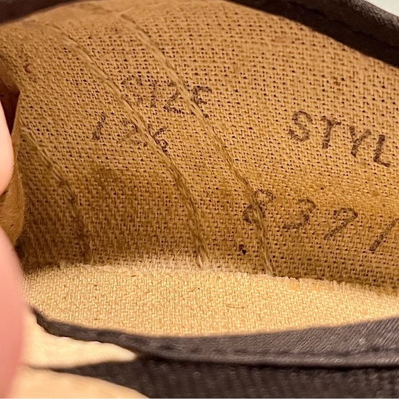 Vintage Children’s Canvas Stripe Track shoes - Picture 10 of 11